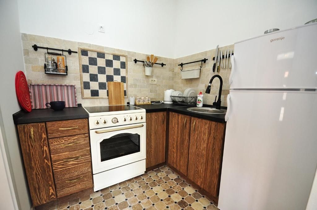 Апартаменты Apartments Castello Risano Рисан-95